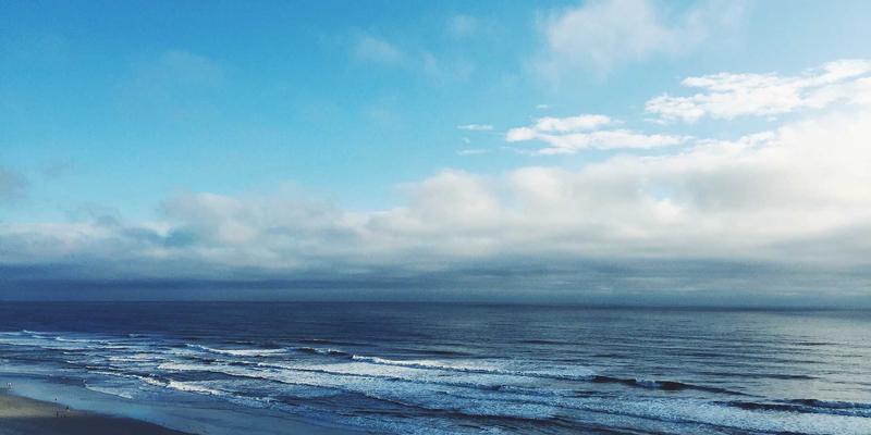 敏感肌也能安心抗老美白！揭秘早C晚A的温和替代护肤方案